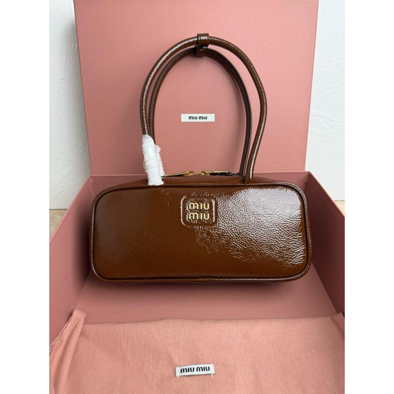 Miu Miu Beau naplak patent leather bag-Brown