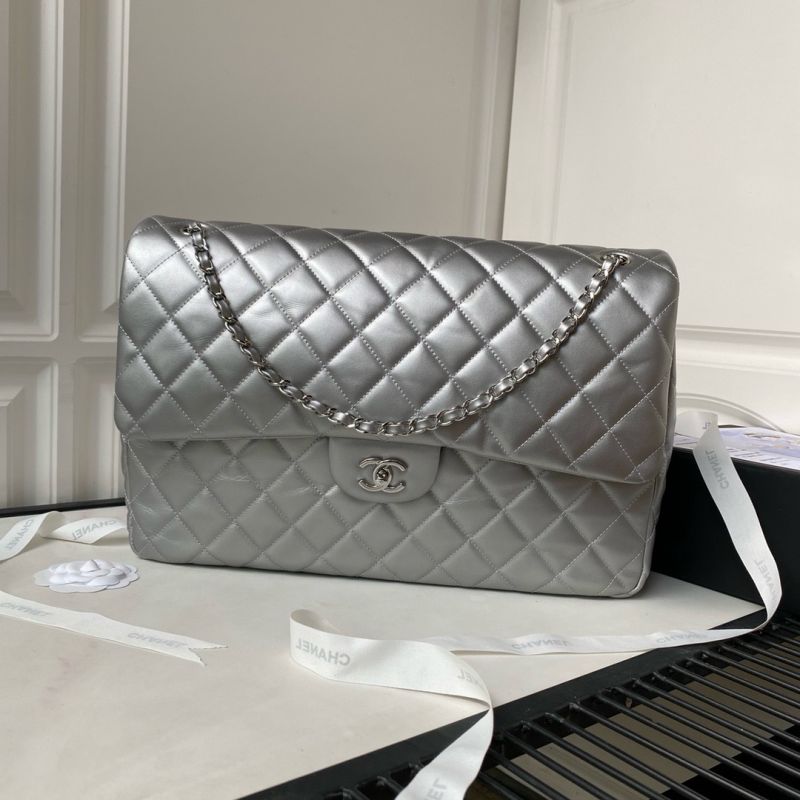 Extra large CF travel  Chanel bag  