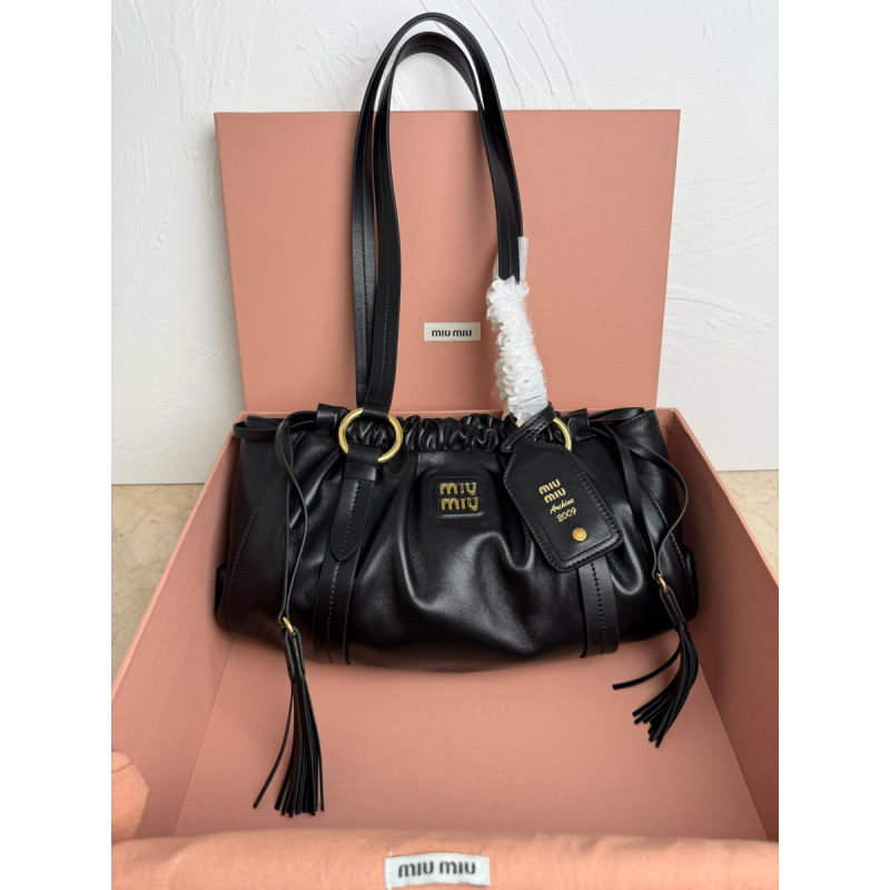 Miu Miu Small Joie nappa leather bag-Black