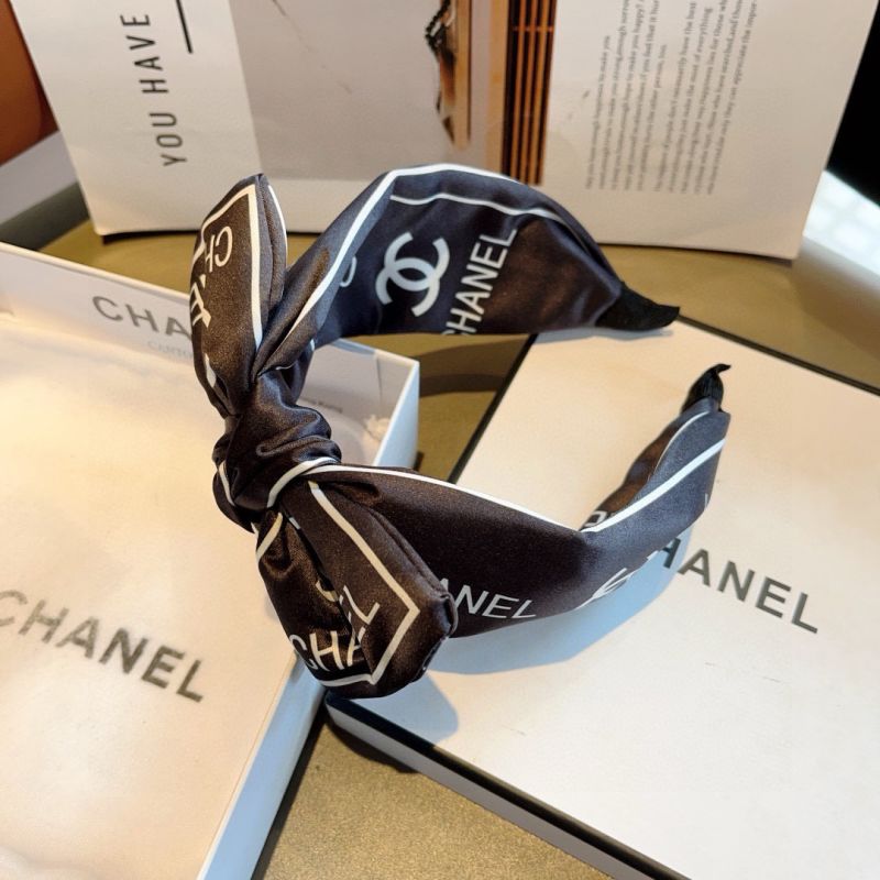 Chanel hairband