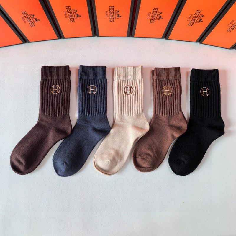 Hermes socks ( 5 pairs)